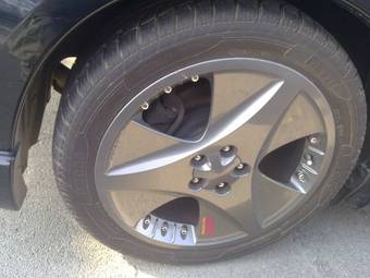 2004 Subaru Legacy B4 Pictures