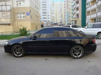 2004 Subaru Legacy B4 Pictures