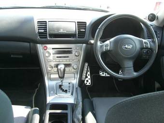 2004 Subaru Legacy B4 Photos