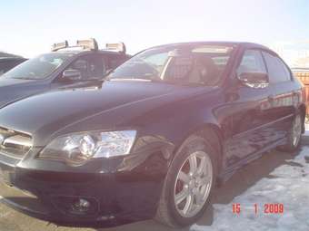 2005 Subaru Legacy B4 Pictures