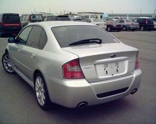 2005 Subaru Legacy B4 Pictures