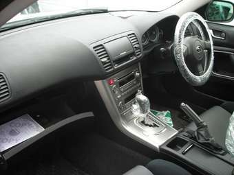 2005 Subaru Legacy B4 Photos