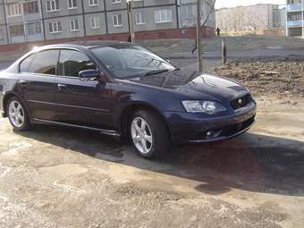 2005 Subaru Legacy B4 Pictures