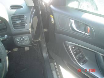 2005 Subaru Legacy B4 Pictures