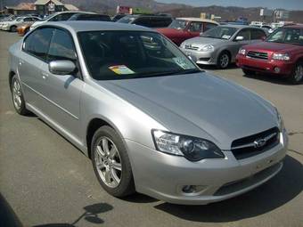 2005 Subaru Legacy B4 Pictures