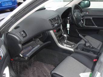 2005 Subaru Legacy B4 Pictures