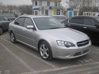 2005 Subaru Legacy B4 Pictures