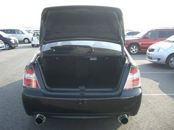2005 Subaru Legacy B4 Photos