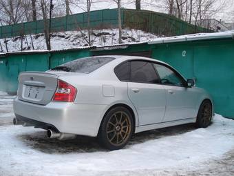 2005 Subaru Legacy B4 Photos