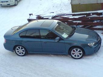 2005 Subaru Legacy B4 Photos