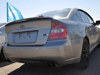 2005 Subaru Legacy B4 Pictures