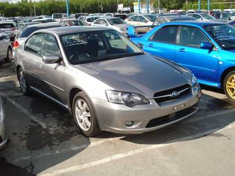 2005 Subaru Legacy B4 Pictures