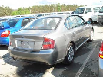 2005 Subaru Legacy B4 Pictures