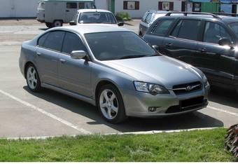 2005 Subaru Legacy B4 Pictures