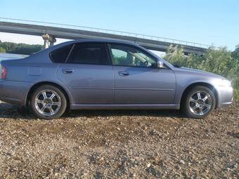 2005 Subaru Legacy B4 Pics