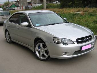 2005 Subaru Legacy B4 Photos