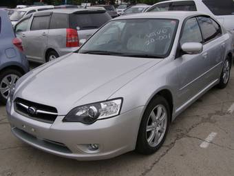 2005 Subaru Legacy B4 Photos