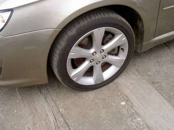 2007 Subaru Legacy B4 Pics