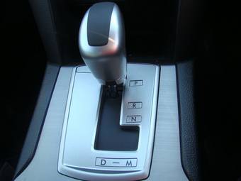 2010 Subaru Legacy B4 Pics