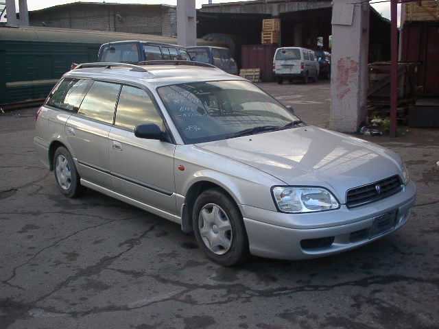 1999 Subaru Legacy Wagon Photos