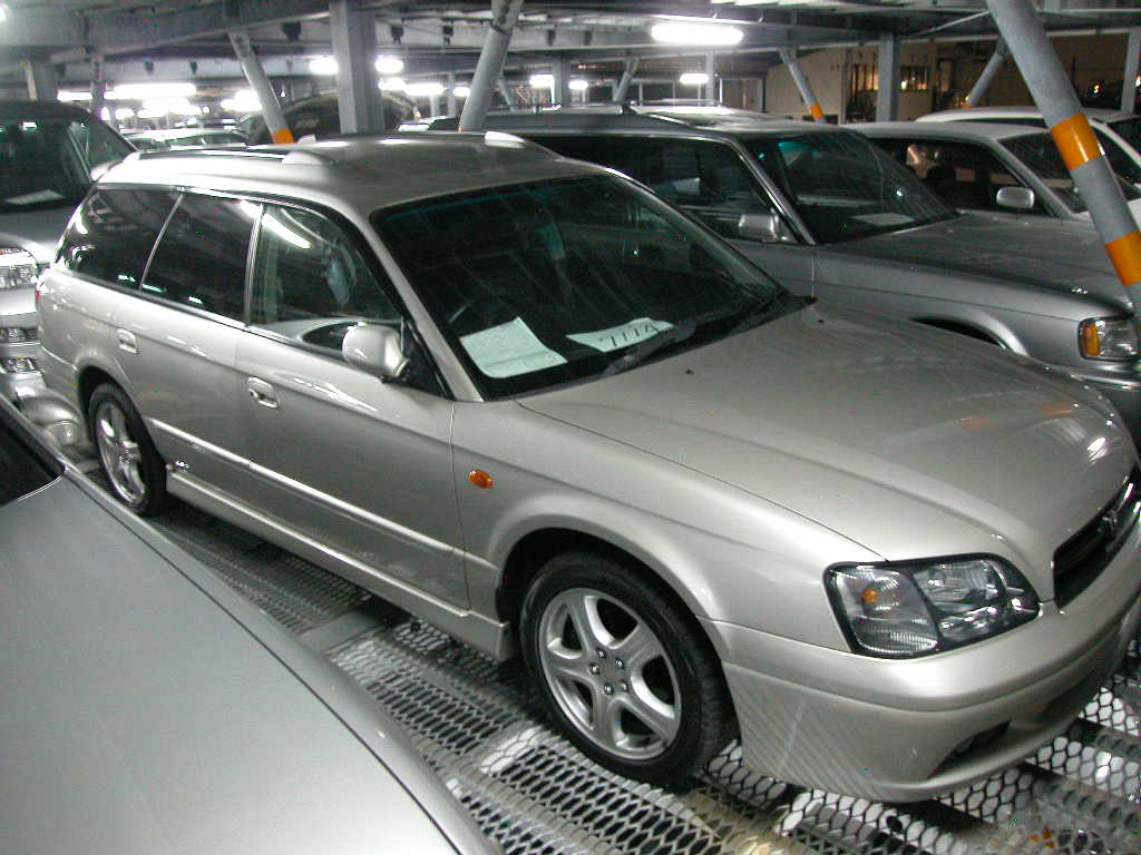 1999 Subaru Legacy Wagon Pictures