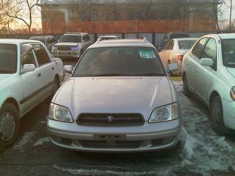 1999 Subaru Legacy Wagon Pictures