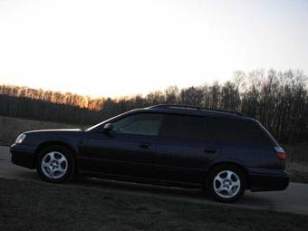 1999 Subaru Legacy Wagon Photos