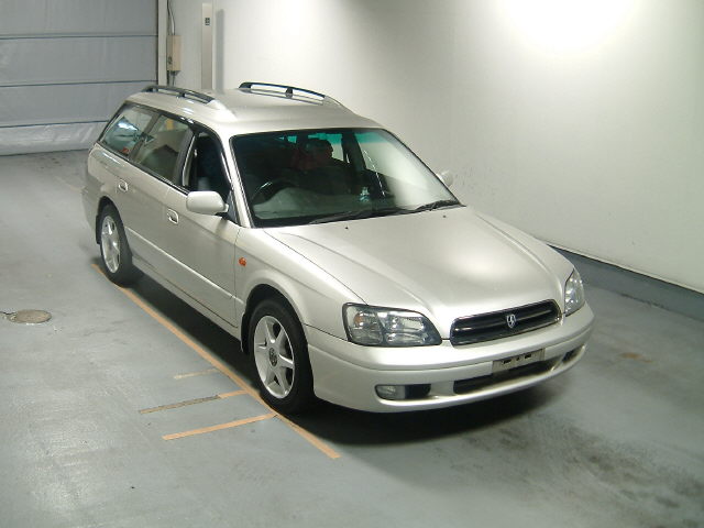 2000 Subaru Legacy Wagon Photos