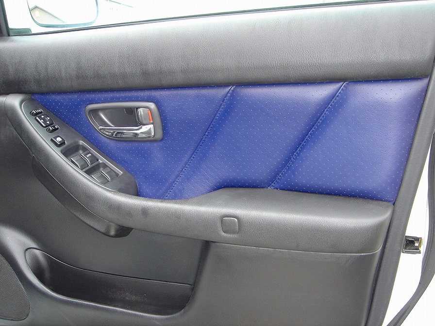 2000 Subaru Legacy Wagon Pictures