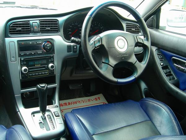 2000 Subaru Legacy Wagon Pictures