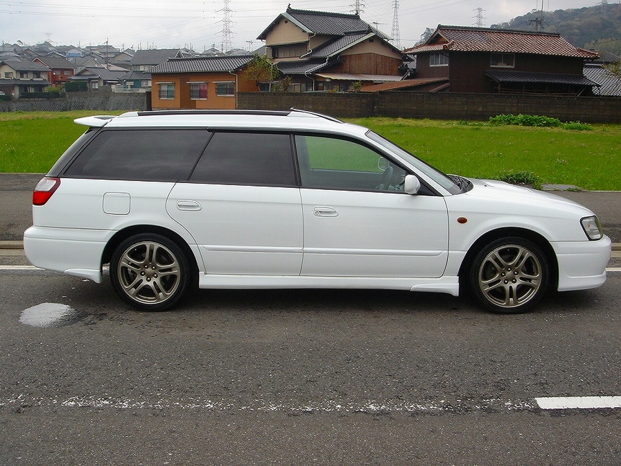 2000 Subaru Legacy Wagon Photos