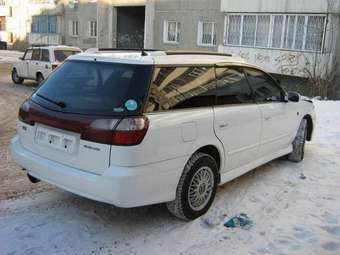 2000 Subaru Legacy Wagon Pictures