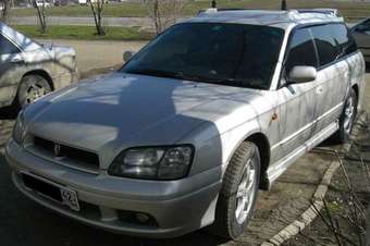 2000 Subaru Legacy Wagon Photos