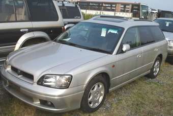 2000 Subaru Legacy Wagon Pictures
