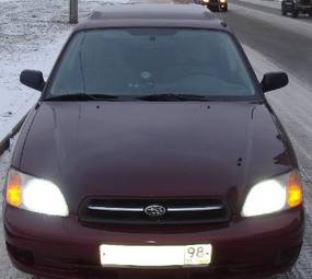 2000 Subaru Legacy Wagon Pictures