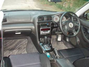 2000 Subaru Legacy Wagon Pics