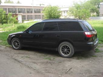 2000 Subaru Legacy Wagon Pictures