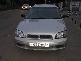2000 Subaru Legacy Wagon Pictures