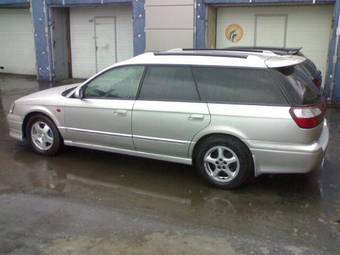 2000 Subaru Legacy Wagon Pictures