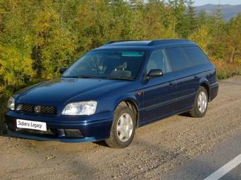 2000 Subaru Legacy Wagon Photos