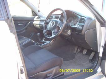 2000 Subaru Legacy Wagon Pictures