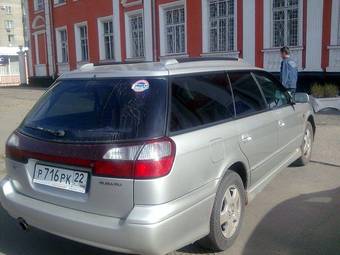 2000 Subaru Legacy Wagon Pictures