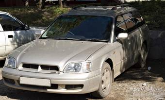 2000 Subaru Legacy Wagon Photos