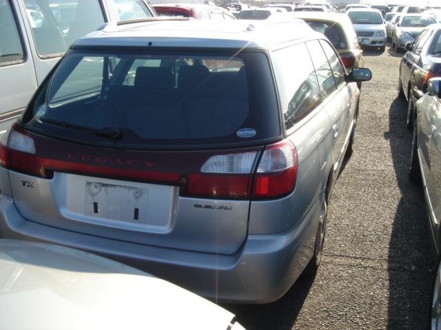 2001 Subaru Legacy Wagon Pictures