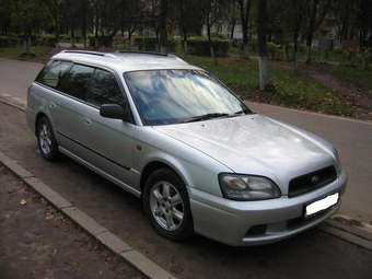 2001 Subaru Legacy Wagon Photos
