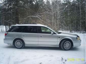 2001 Subaru Legacy Wagon Pictures