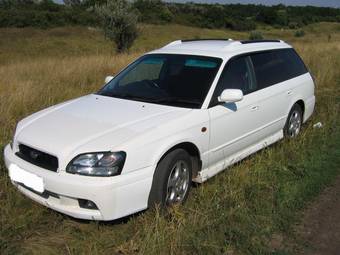 2001 Subaru Legacy Wagon Photos