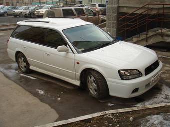 2001 Subaru Legacy Wagon Photos