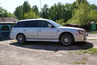 2001 Subaru Legacy Wagon Pictures