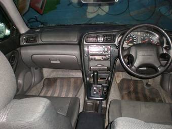 2001 Subaru Legacy Wagon Photos